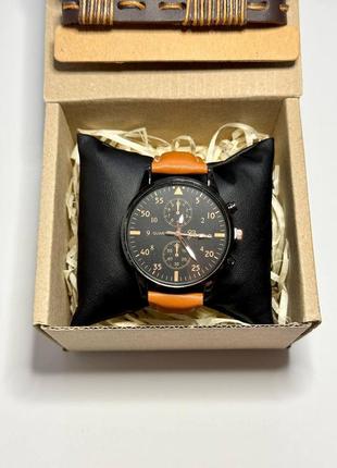 Годинник чоловічий наручний кварцовий колір коричневий у комплекті з браслетами 3 шт. у подарунковій коробці4 фото