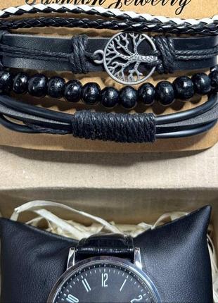 Годинник чоловічий наручний кварцовий колір чорний у комплекті з браслетами 4 шт. у подарунковій коробці2 фото