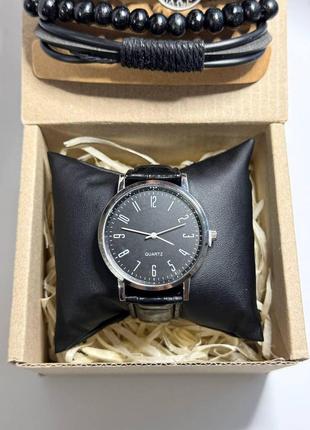 Годинник чоловічий наручний кварцовий колір чорний у комплекті з браслетами 4 шт. у подарунковій коробці3 фото