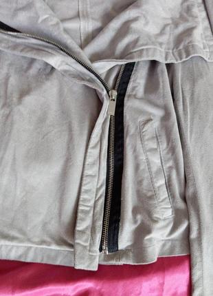 Красивая легкая новая курточка косуха из эко замши8 фото