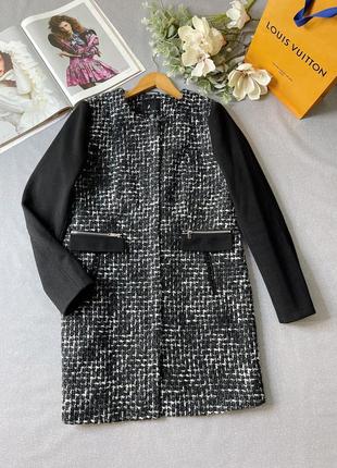 Великолепное твидовое пальто на весну