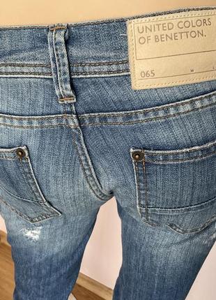 Итальянские фирменные джинсы с потертостями/s/ brend benetton4 фото