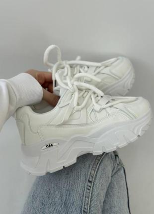 Стильные кроссовки массивные кожаные в белом цвете 😍10 фото