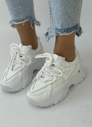 Стильные кроссовки массивные кожаные в белом цвете 😍9 фото