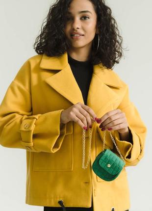 Укороченое горчичное пальто из кашемира