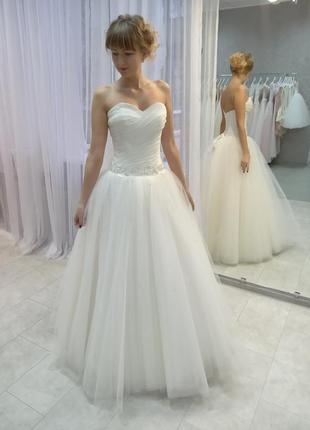 Весільна сукня у кольорі айворі2 фото
