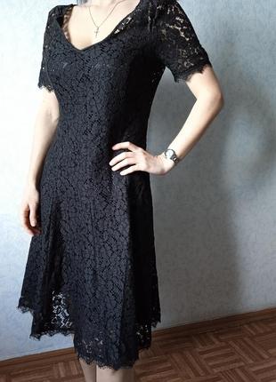 Черное кружевное платье.2 фото