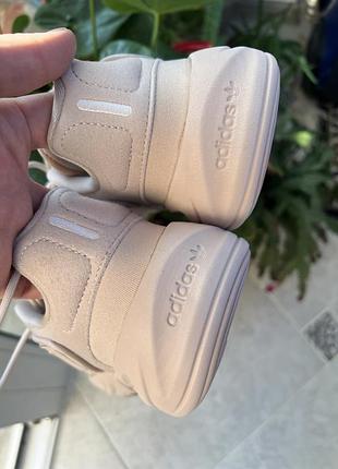 Кроссовки symbol adidas ozelia оригинал 37-405 фото