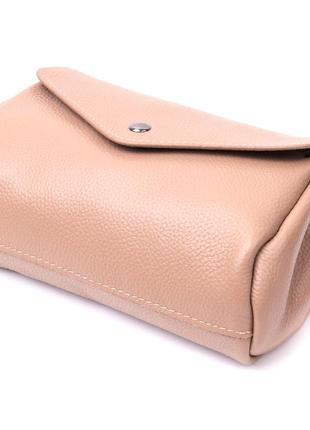 Компактна шкіряна жіноча сумка з трикутним клапаном vintage 22256 бежева3 фото