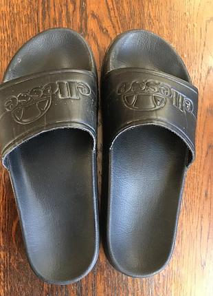 Шльопанці ellesse 41-41/5