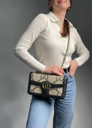 Стильная качественная бежевая женская сумка gucci фирменная женская сумка брендированная сумка с цепочкой7 фото