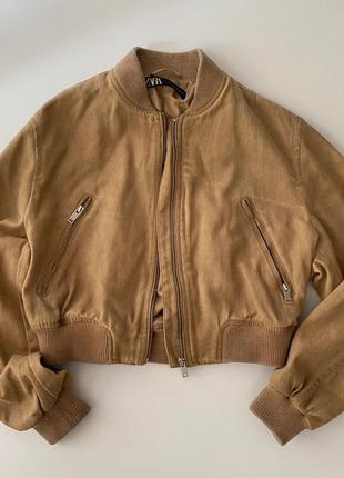 Короткая куртка кемэл коричневая zara бомбер винтаж