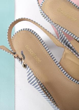 Елегантні текстильні туфлі в смужку "graceland" з відкритою п'ятою. розмір eur37.9 фото