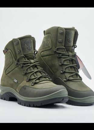 Тактические зимние кожаные ботинки, полуберцы на термоподкладе, обувь военная1 фото