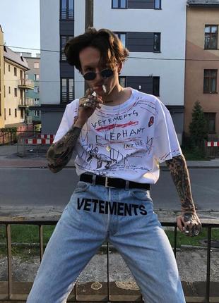 Футболка vetements