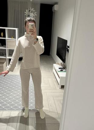 Костюмчик ангоровий