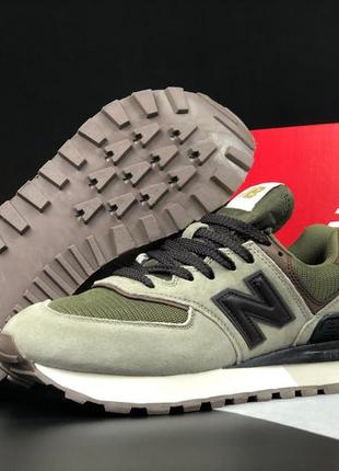 Мужские очень легкие демисезонные кроссовки new balance 574 хаки стильные, натуральный замш3 фото