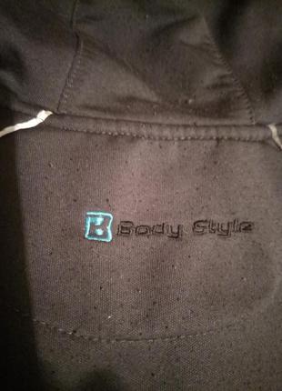 Стильная комфортная толстовка спортивная кофта с задним карманом6 фото