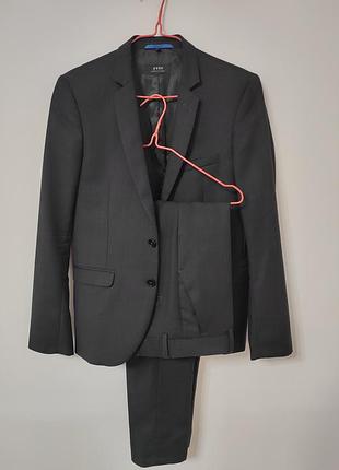 Костюм класичний чорний чоловічий slim fit yves, розмір s - m