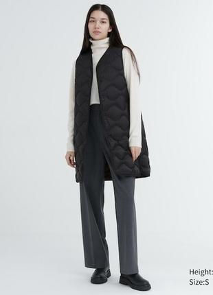 Пухова жилетка uniqlo