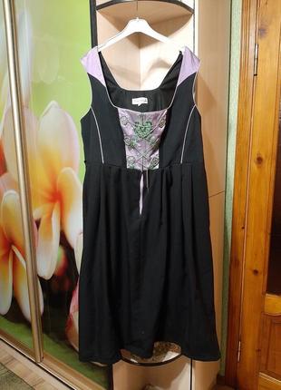 Вінтажна баварська сукня дірднль октоберфест