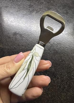 Відкривачка для пляшок, ключ   claraluna із міцної сталі з полімерною ручкою, прикрашеною квітковим декором.4 фото