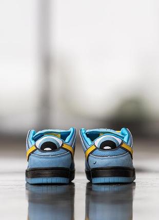 Женские кроссовки найк сб данк лоу nike huarache black women reflective sandals x powerpuff girls4 фото