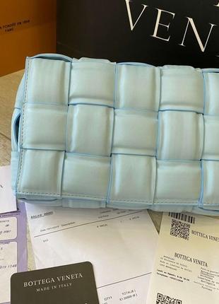 Женская сумка bottega veneta padded cassette bag blue2 фото