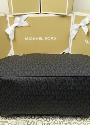 Сумка michael kors jet set shoulder tote чорна лого корс оригінал5 фото