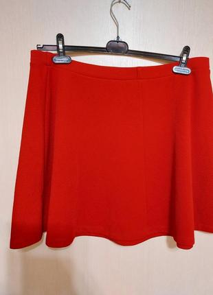 Короткая красная юбка new look 18 размер4 фото