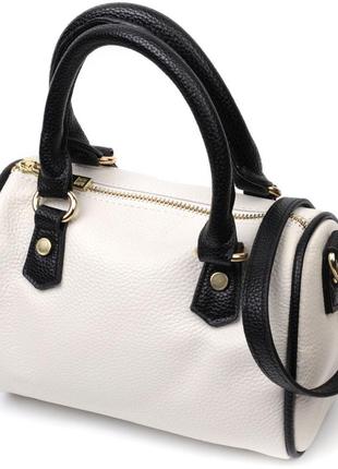 Женская сумка бочонок с темными акцентами vintage 22352 белая1 фото