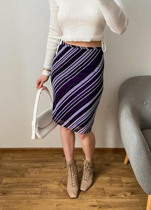 Женская юбка фиолетовая в полоску1 фото