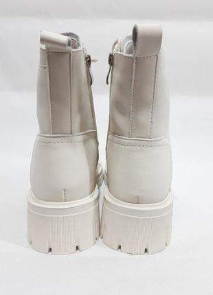 Жіночі зимові шкіряні чоботи бежеві 36,37,38,39,40,417 фото