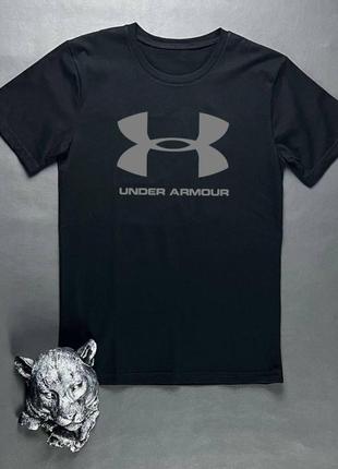 Футболка under armour