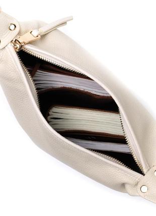 Удобная женская сумка с одной длинной ручкой из натуральной кожи vintage 22307 белая4 фото