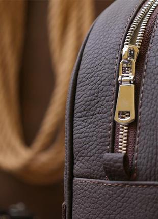 Стильний жіночий рюкзак із натуральної шкіри shvigel 16310 коричневий9 фото