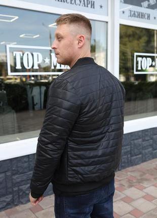 Повседневная мужская черная матовая куртка, демисезонная курточка-ветровка, однотонная спортивная куртка-бомбе10 фото