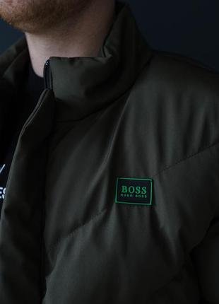 Брендовая мужская куртка хьюго босс хаки, зимняя куртка hugo boss (синтепон), куртка темно-зеленая теплая зима1 фото