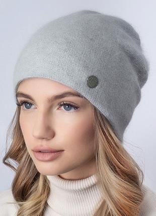 Жіноча тепла ангорова шапка з бафом на зиму3 фото