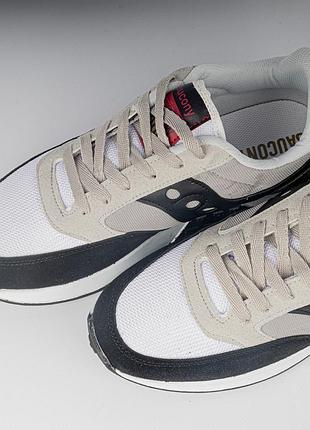 Кросівки спортивні saucony чоловічі / унісекс. білі з червоним, сірим, чорним. тканеві!2 фото