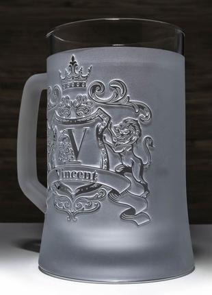 Сувенирный именной бокал для пива с гравировкой монограммы в деревянной подарочной шкатулке8 фото