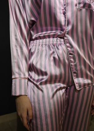 Костюм для дома женский серо-розовый victoria's secret, пижама женская vs, комплект для сна (pink grey) тройка7 фото
