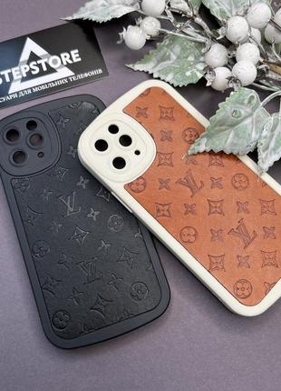 Чохол для iphone 11 pro вставка lv силіконовий шкіряний закритий камера протиударний