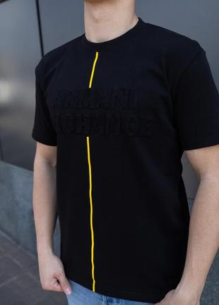 Футболка брендовая armani exchange черного цвета с желтой полоской для мужчины
