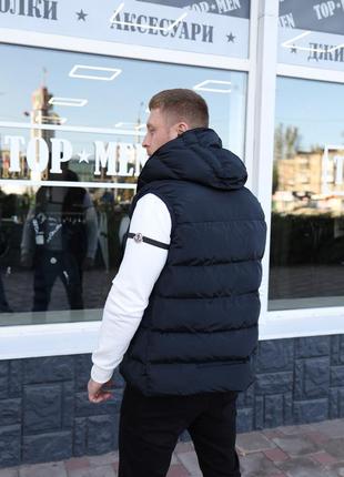 Чоловічий жилет moncler синій, модна чоловіча безрукавка монклер демісезонна, однотонна жилетка для хлопця на осінь весну синя7 фото