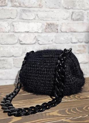 Сумка клатч пухнаста в'язана жіноча handmade чорна2 фото