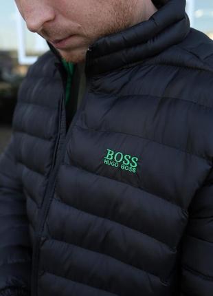 Чоловіча куртка hugo boss плащова чорного кольору, молодіжний верхній одяг осінь / весна для хлопця, брендова модна куртка босс7 фото