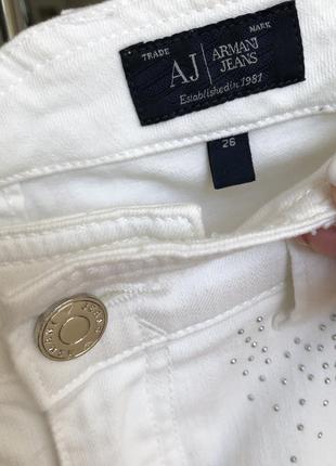 Джинсы белые armani оригинал5 фото