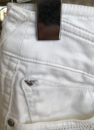 Джинсы белые armani оригинал6 фото