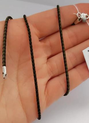 Зелено-чорний плетений шовковий шнурок на шию зі срібними застібками